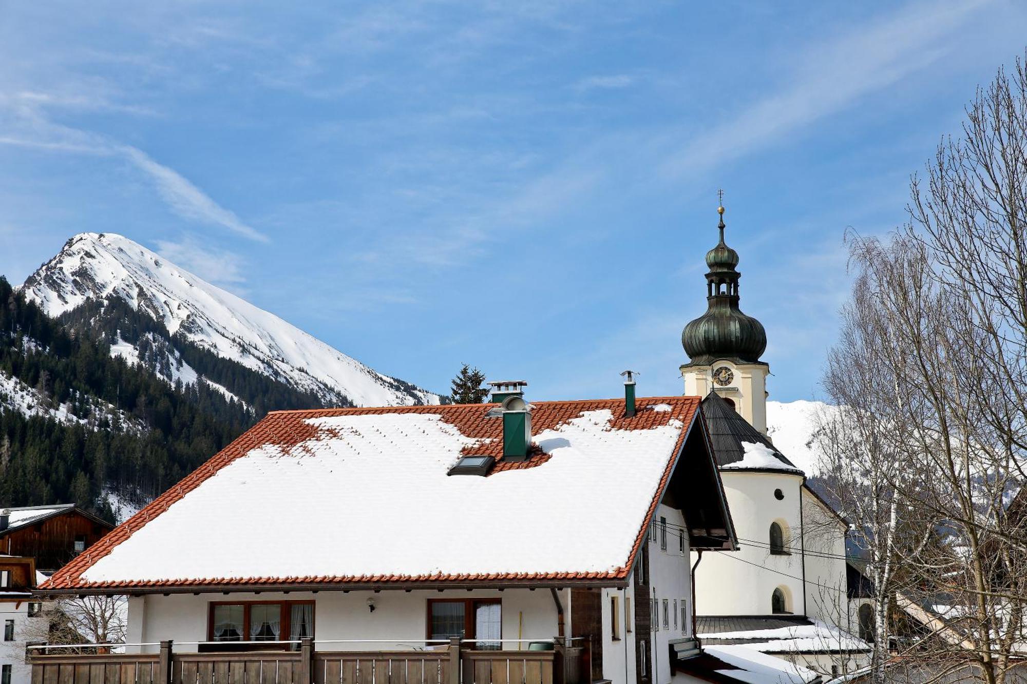 Kaeserstube Ferienwohnungen Tannheim Habitación foto